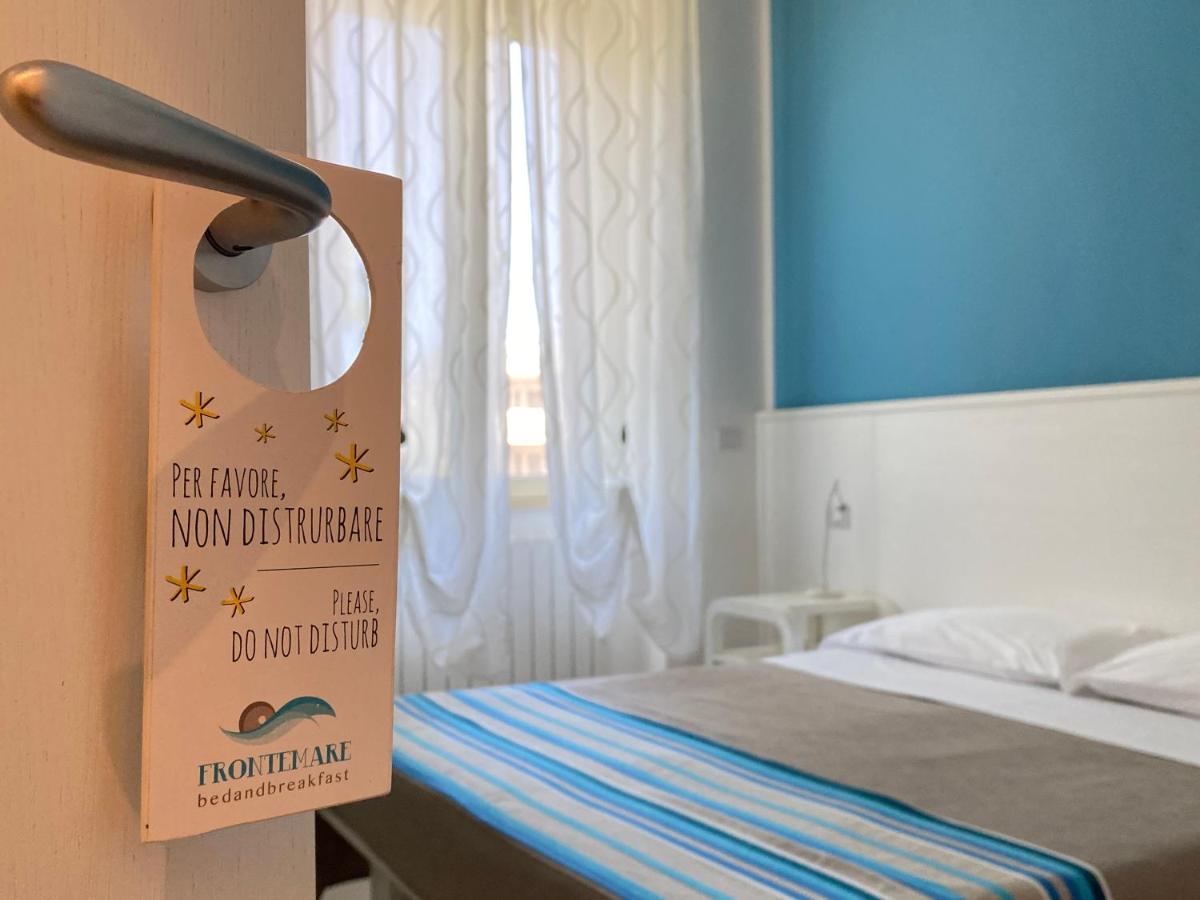 Frontemare Rooms Porto Cesareo Esterno foto